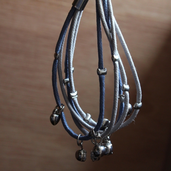 🌿 Blue Layered Charm Bracelet - Picture 2 of 2